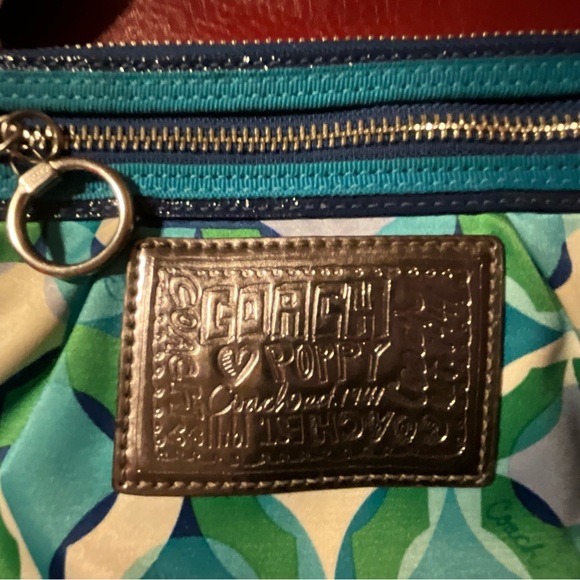 Coach Poppy Blue and Green Patterned Satin Wristlet - Picture 2 of 9